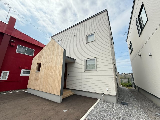 七重浜3丁目築浅中古住宅の外観