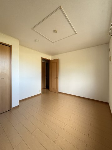 チェリーブロッサムの洋室