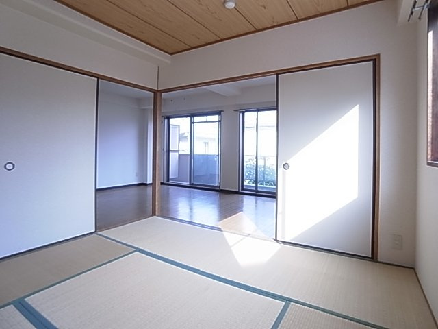 神戸市長田区本庄町３丁目の賃貸マンション