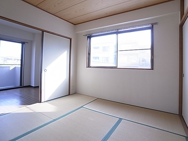 神戸市長田区本庄町３丁目の賃貸マンション