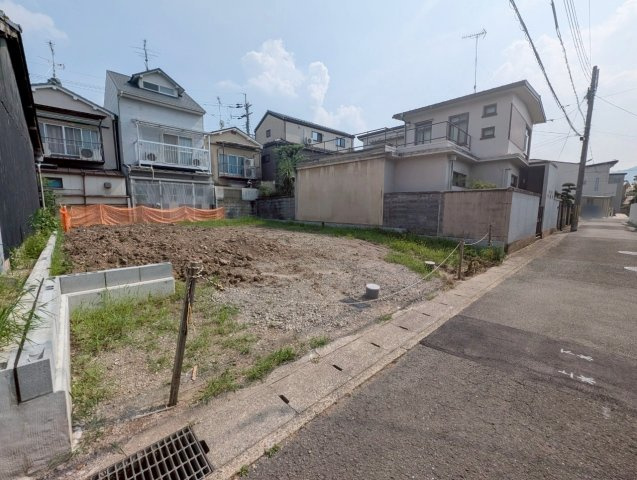 太秦上ノ段町　1号地の前面道路含む現地写真