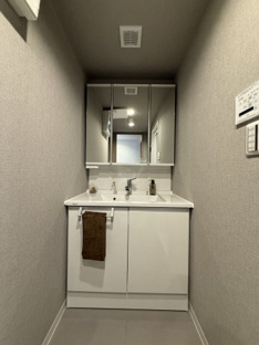 【独立洗面台】グレーシィ須磨アルテピアⅢ番街2期棟 