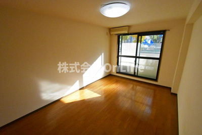 【居間・リビング】 | クリスタルハイツ