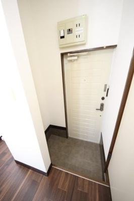 【玄関】 | シャロームハイツ