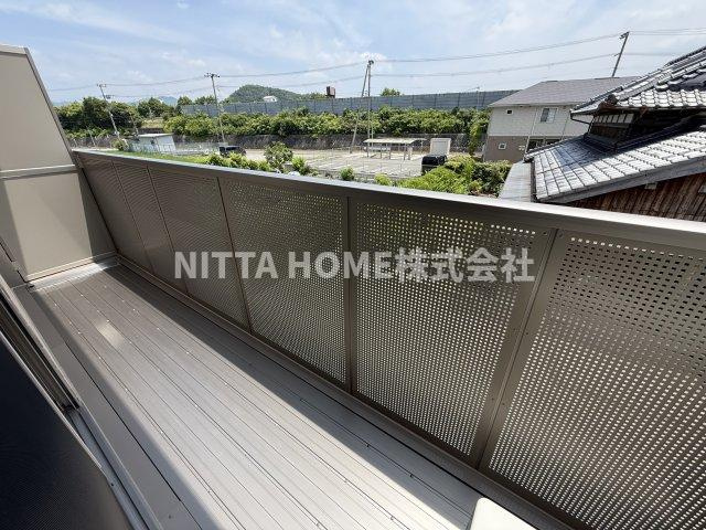 丹波篠山市杉のアパートのバルコニー|専用バルコニーも搭載です◇