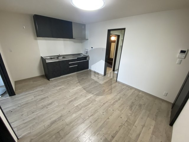 クリエオーレ新鴻池の居間・リビング