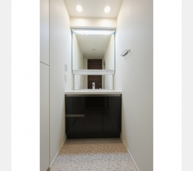 リバーレ鷺沼の独立洗面台