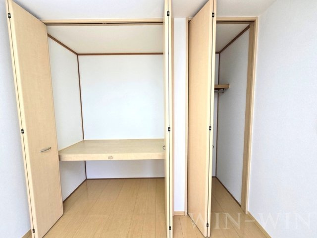 ヴィラージュルピナ A棟の収納