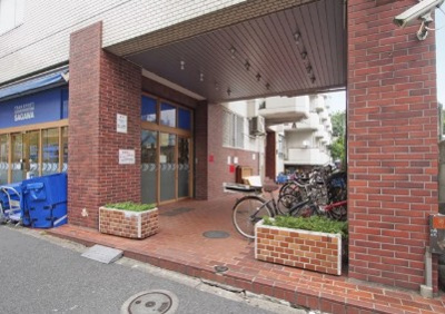 【エントランス】 | 新宿フラワーハイホーム