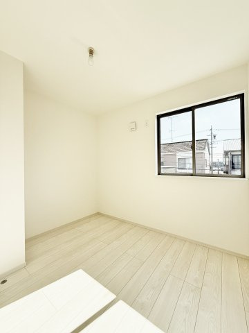 中央区原島町３期の洋室|全居室フローリング！畳の色褪せの心配がありません！
