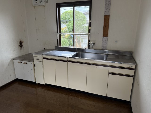 高崎市井野町　中古住宅のキッチン|2F　キッチン