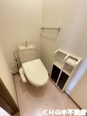 【トイレ】 | メゾンルミエール | トイレもきれいです（同タイプのお部屋です。現況を優先します。）
