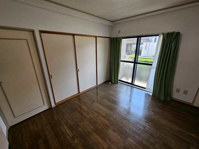 ヴィーボ六甲の居間・リビング