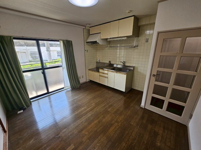 ヴィーボ六甲の居間・リビング