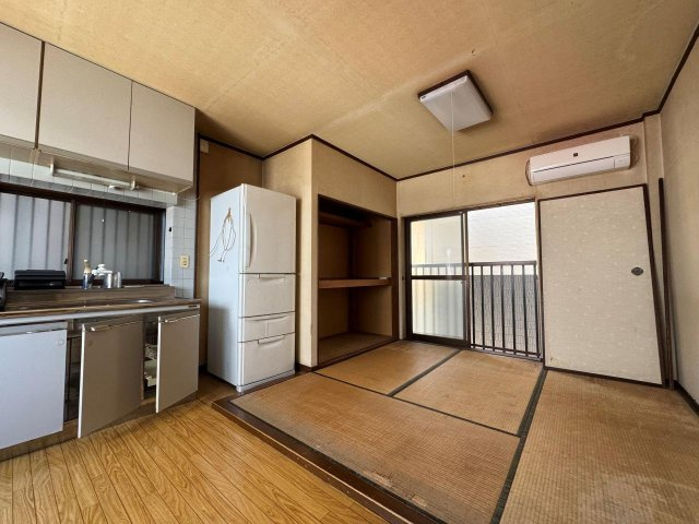 【居間・リビング】 | 高知市二葉町