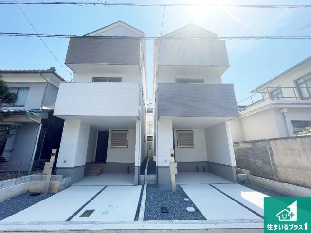 京都市右京区太秦上ノ段町　第2期　新築一戸建ての外観|安心の10年保証！外観を美しく保ち、雨水で汚れを落とします！気になることがありましたら、お気軽にお問い合わせください！