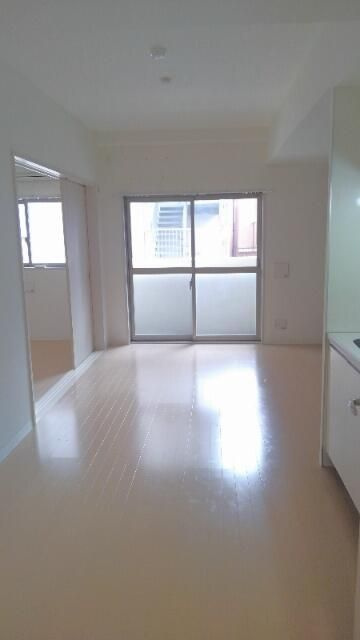 Ｍａｉｓｏｎ　Ｍｙｏｕｊｉｎｓｈｉｔａ（メゾン明神下）の居間・リビング