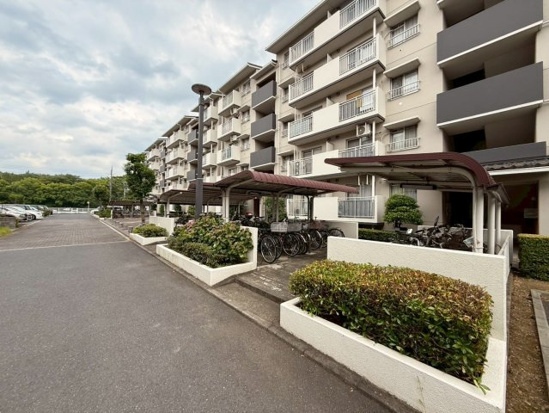 パークシティ赤見台エステート第二 5号棟の外観