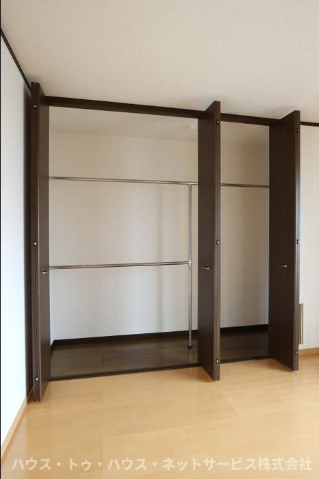 ガーデンハイツ高柳の収納