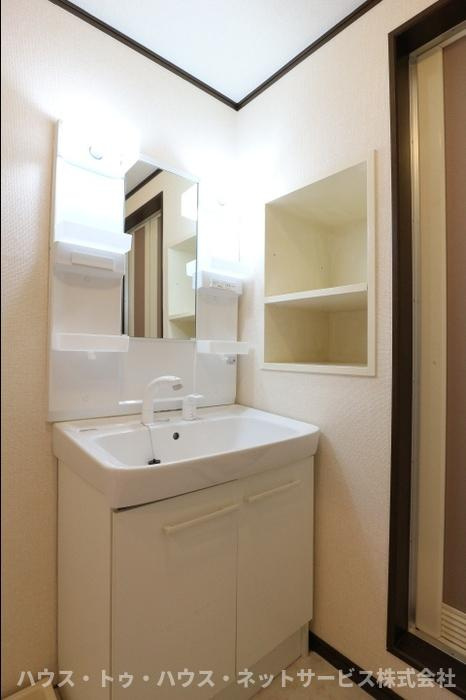 ガーデンハイツ高柳の洗面所