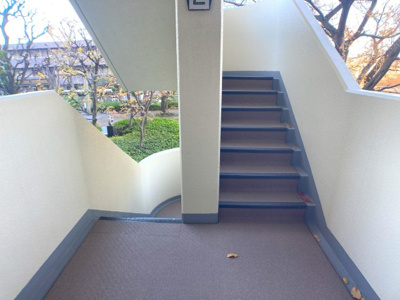 【その他共用部分】 | コスモ狭山富士見 | 階段