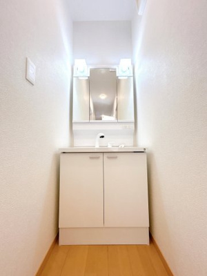 【独立洗面台】 | 鳥取市相生町4丁目中古戸建て