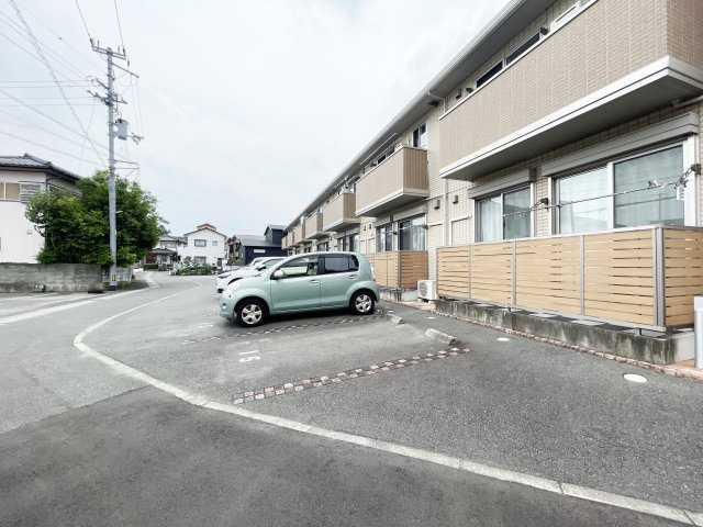 フィオーレ沖浜の駐車場