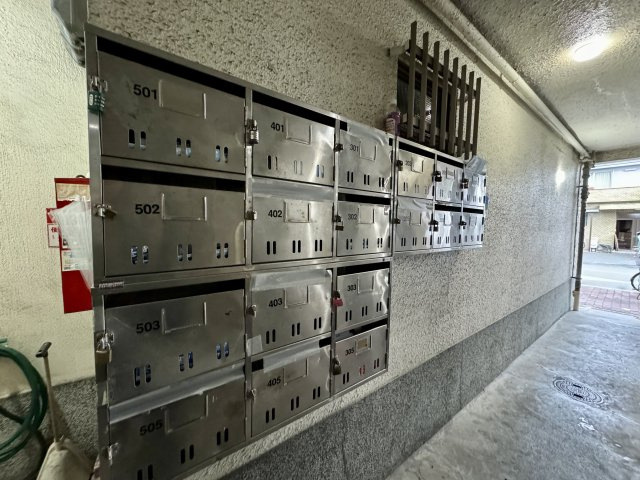 ハニーコーポのエントランス