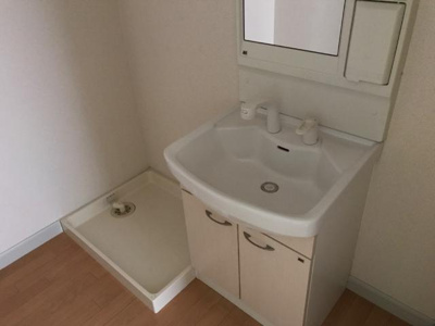 【洗面所】 | スカイコーポ垣生 | 洗髪洗面化粧台