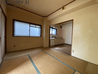 ウイズ園田の居間