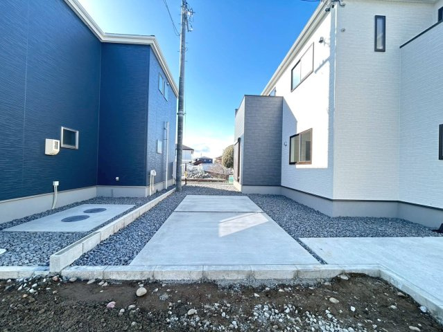 リーブルガーデン　江南市河野町河野　全4区画分譲の駐車場|■駐車場2　■ヤマダ不動産　株式会社リライフ　
■夢のマイホーム購入をフルサポートします！