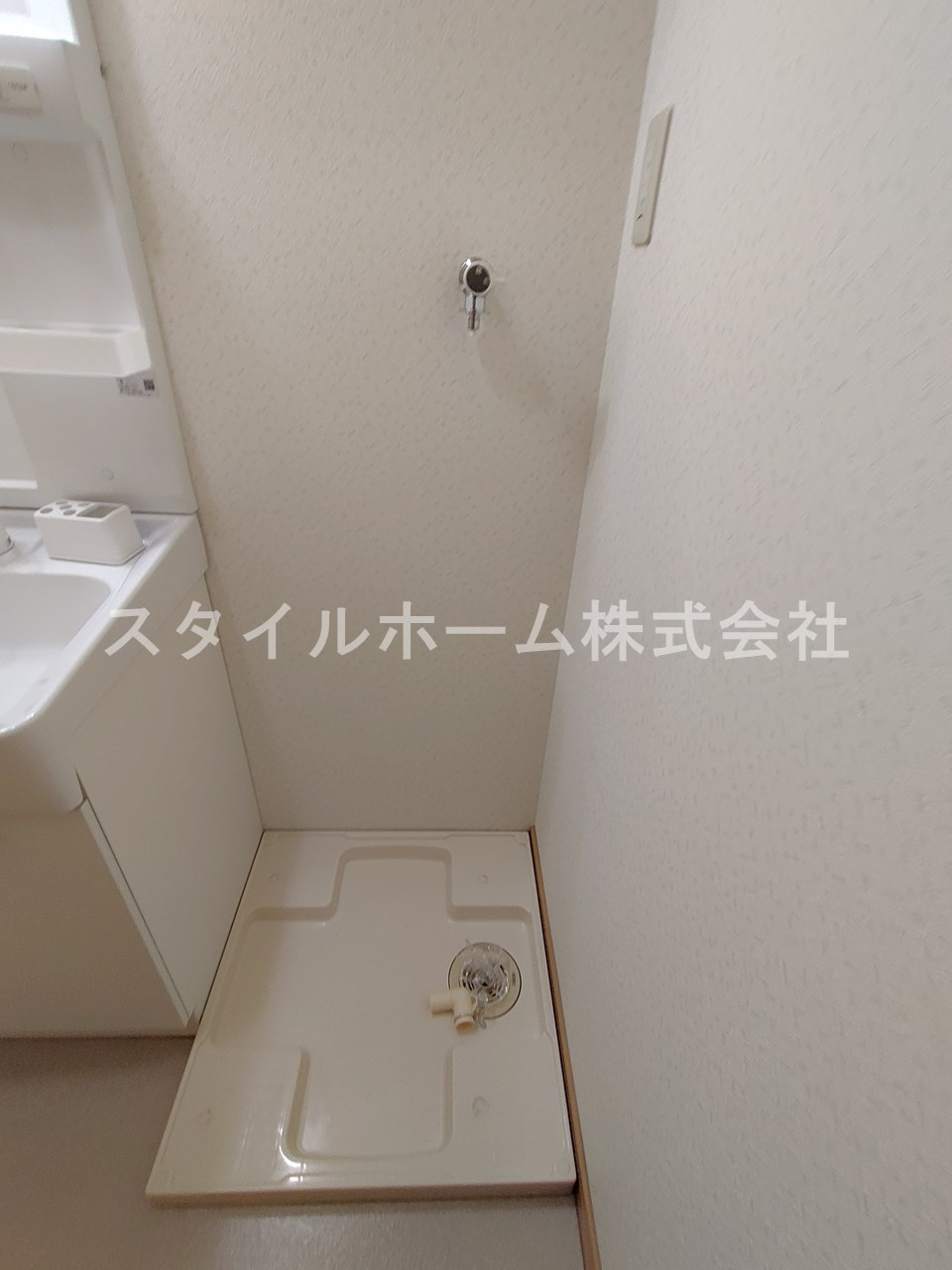ライフイン・セイフィールドの設備|同建物内別部屋の写真です。