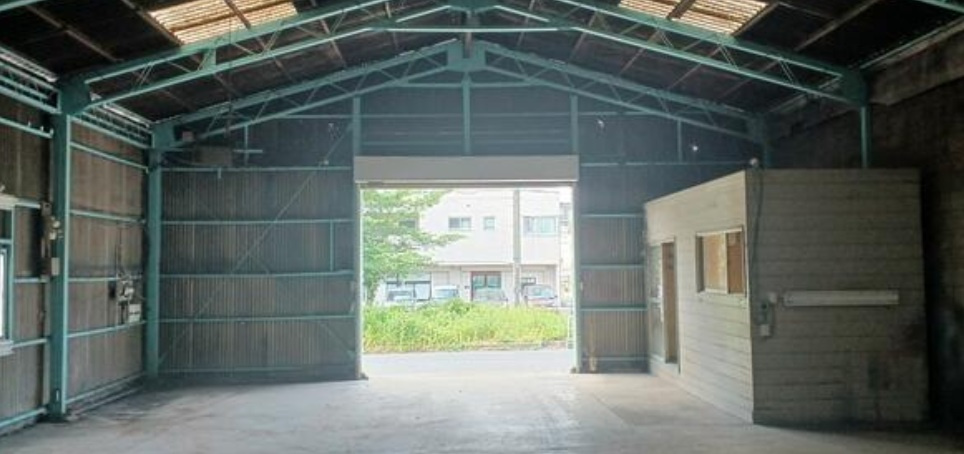 横浜市港北区日吉７丁目の倉庫