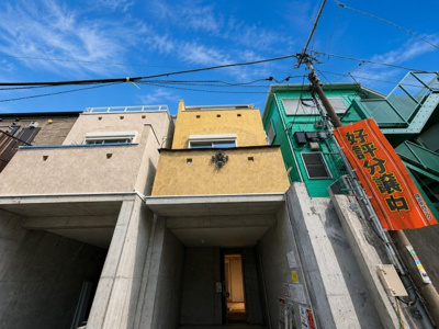 【外観】 | 新築戸建て/中野2棟現場 | 住環境良好な立地