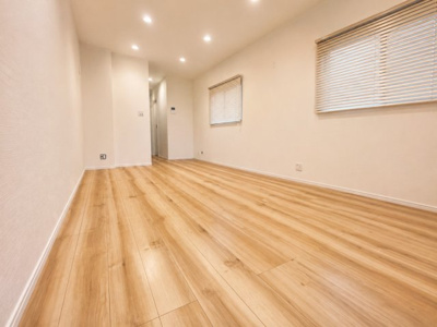 【居間・リビング】 | 新築戸建て/中野2棟現場 | 家具の配置がしやすいLDK（AＩによるイメージです）