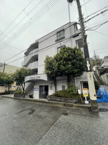 メゾン・ド・リムールの駐車場