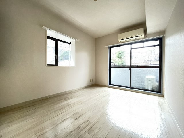 メゾン・ド・リムールの居間・リビング