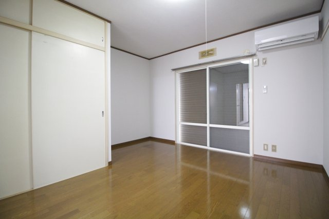 グリーンハイツ枡形の居間・リビング|写真は同タイプの部屋　洋室７帖