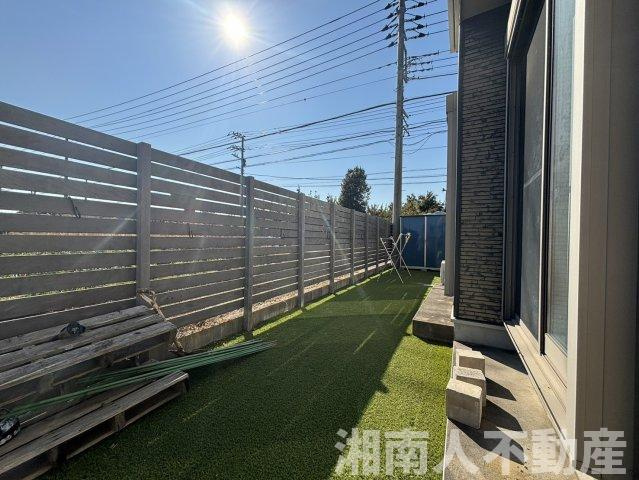藤沢市獺郷　中古戸建の庭|お庭の付いた物件です