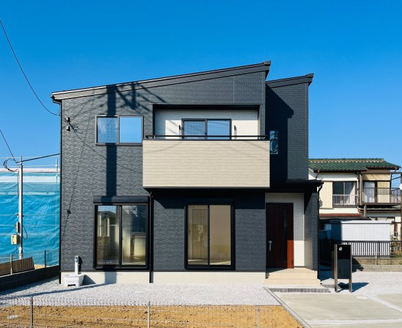 伊勢崎市田部井町3号棟「全3区画」ファイブイズホームの画像