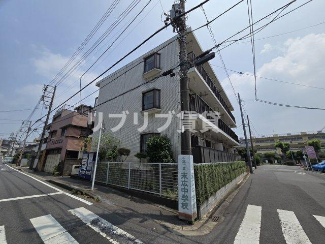 ファーストエリアの外観