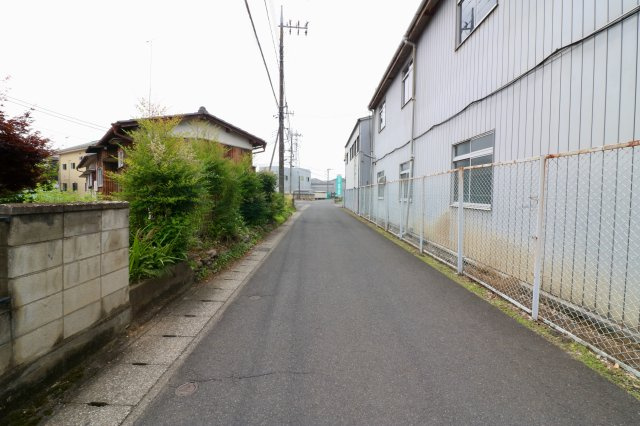 足利市山下町の売地の前面道路含む現地写真