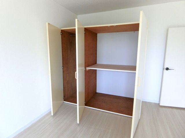 サンヴィレッジシラハタⅡの収納