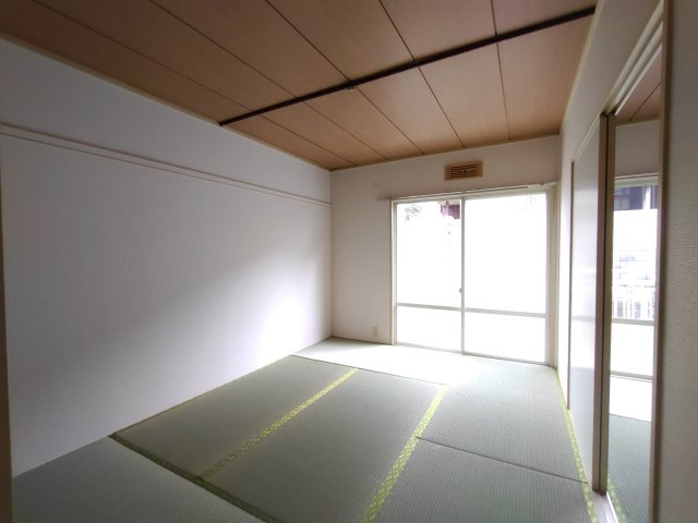 フレンドハイツの和室