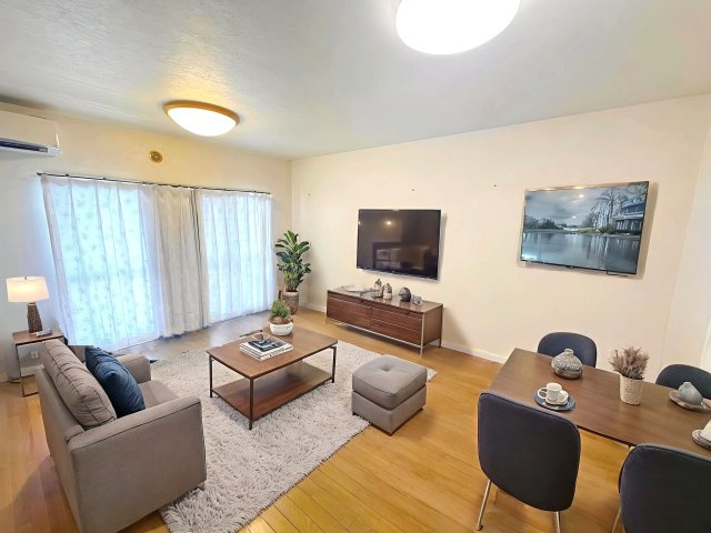 ホームタウン落合 ５ バス停まで停歩１分！利便性と快適な暮らしが叶う！の画像