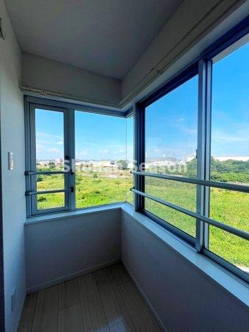 【展望】 | 開放感ある憧れの川沿いマンションの南東側最上階！眺望良好です◎ 