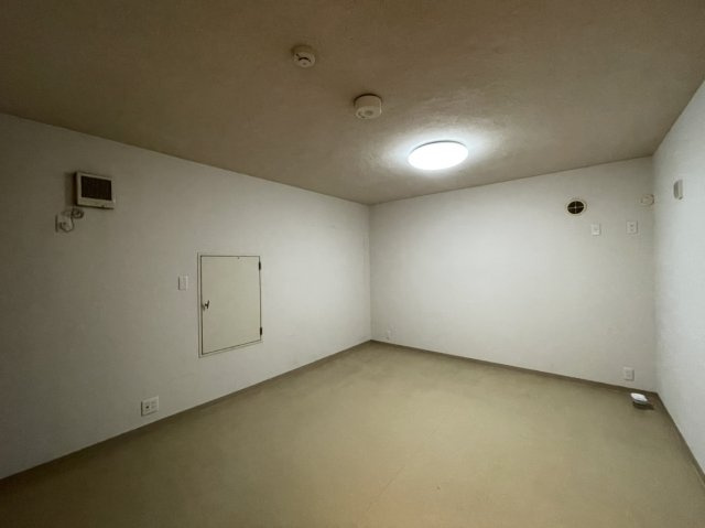 グランディア土居田の収納|地下室です。
納戸や趣味の部屋に最適です。