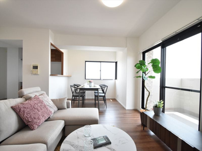 【居間・リビング】 | グランドメゾン五日市美の里弐番館