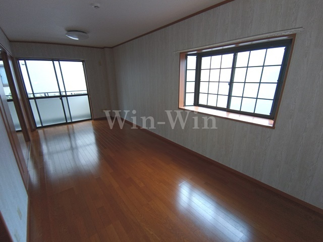 ベルバランセ白井の居間・リビング