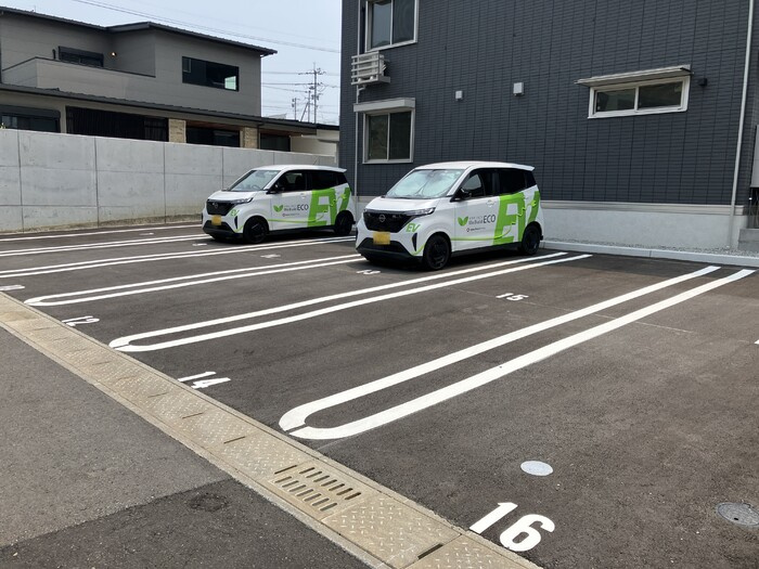 セントラルヴィラⅢの駐車場